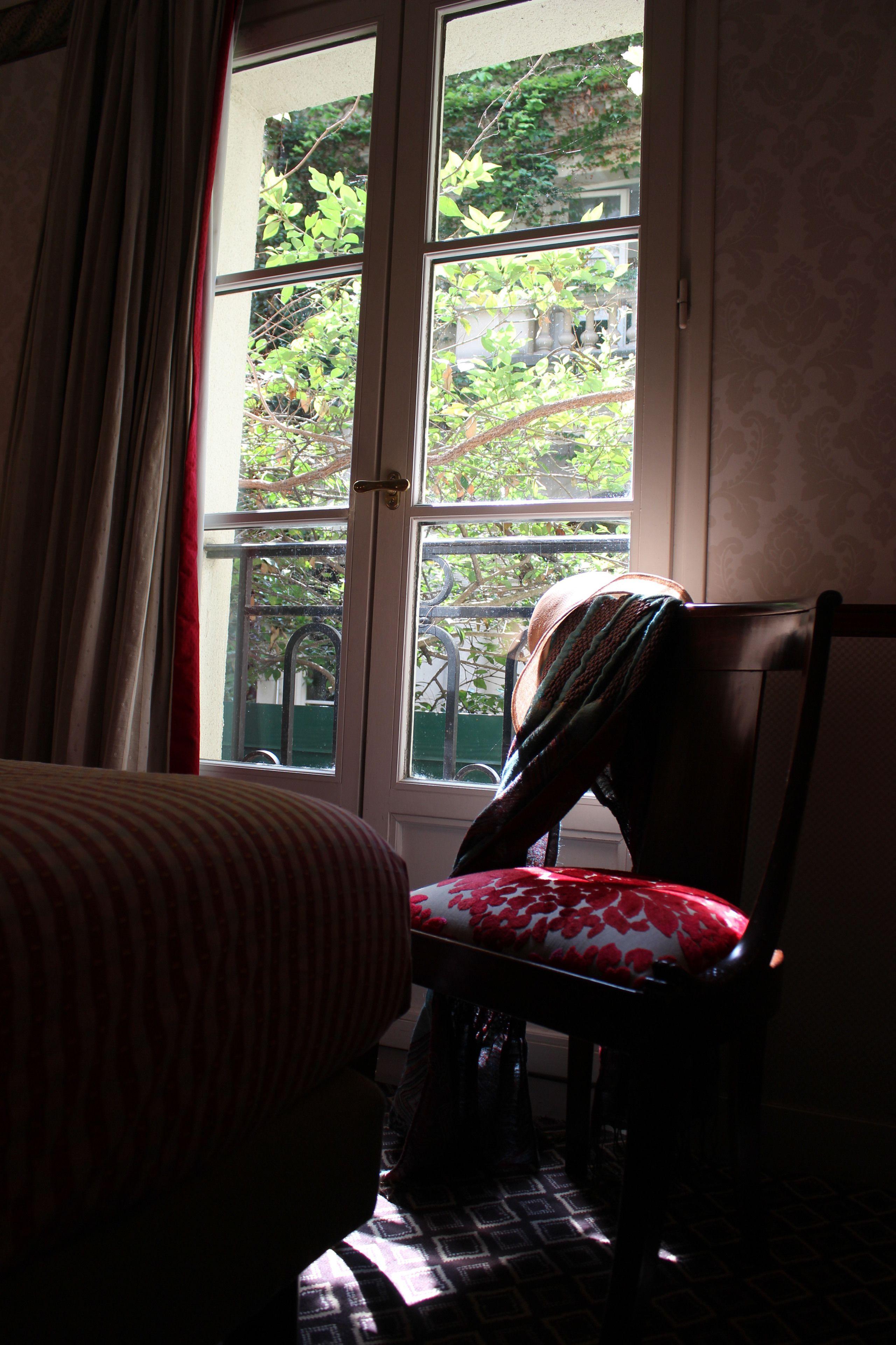 Le Relais Saint Sulpice Hotel 4*